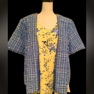 Blazer and sleeveless blouse short sleeve blazer